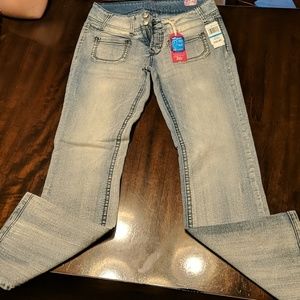 Wallflower Bootcut Junior's Jeans